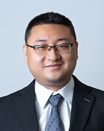 Dr Wang Qiao